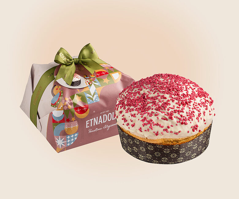 Pre-order: Forest Berry Panettone, Hand-wrapped 500 g (delivery at the end of October)