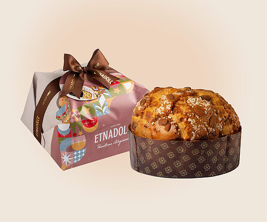 Rezervē! Panettone Tradizionale Incartato  500g ar rokām iesaiņots(Panettone tiks piegādāts oktobra beigās)